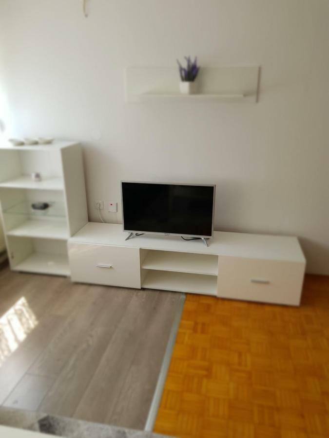 Apartman Tasa Μπάνια Λούκα Εξωτερικό φωτογραφία